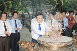 Chủ tịch nước dự lễ kỷ niệm Ngày Bác Hồ về thăm Đền Hùng