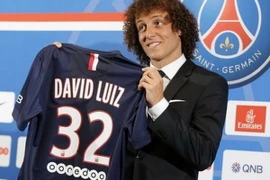 "Bom tấn" David Luiz chính thức ra mắt trong màu áo PSG