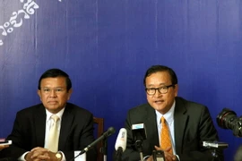 Campuchia: 55 nghị sỹ đảng đối lập tuyên thệ tại Hoàng cung