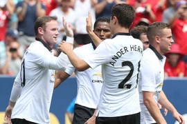 Wayne Rooney tỏa sáng, M.U tiếp đà chiến thắng trên đất Mỹ