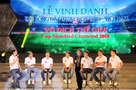 Đội Hòa Bình vô địch thế giới cúp Standard Chartered 2014