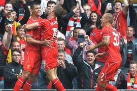 Vùi dập Dortmund, Liverpool chạy đà hoàn hảo cho Premier League