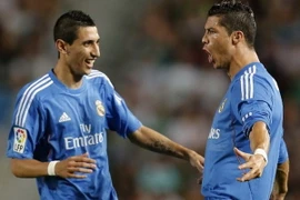 Chuyển nhượng 12/8: M.U "nóng mặt" vì CR7, Mourinho nhận cú sốc