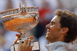 Hạ Djokovic, Nadal lập hàng loạt kỷ lục "vô tiền khoáng hậu"