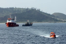 Tập trung xây dựng Luật Tài nguyên, môi trường biển và hải đảo