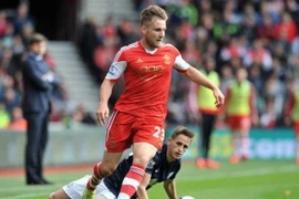 Chuyển nhượng 27/5: M.U hụt "hàng hot," Real lại đắng lòng