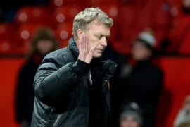 Tin 6/1: CĐV đòi sa thải Moyes, Arsenal chịu tổn thất