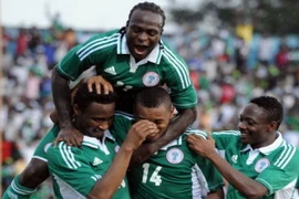 Cục diện Bảng F: Khốc liệt "cuộc chiến" tranh chiếc vé thứ 2