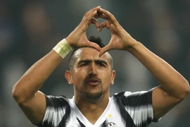 Chuyển nhượng 17/8: Arsenal đón tân binh, M.U lại "ôm hận"?