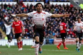 Kết quả bóng đá: Hủy diệt choáng váng trên đất Anh