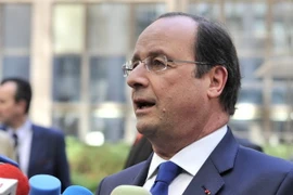 Tổng thống Pháp gặp trực tiếp Tổng thống Nga bàn về Ukraine