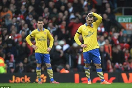 Chùm ảnh thất bại tủi nhục 1-5 của Arsenal trước Liverpool