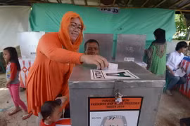 Indonesia: Kết quả kiểm tra phiếu sơ bộ gây tranh cãi