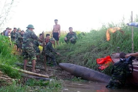 Hủy nổ an toàn quả bom nặng gần 1 tấn tại tỉnh Hải Dương
