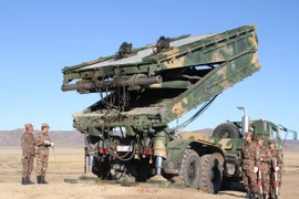 Binh sỹ Trung Quốc và Mông Cổ tham gia cuộc tập trận. (Nguồn: THX/TTXVN)