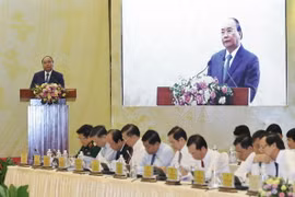 Thủ tướng Nguyễn Xuân Phúc phát biểu tại hội nghị. (Ảnh: Thống Nhất/TTXVN)