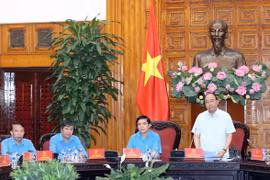 Thủ tướng Nguyễn Xuân Phúc phát biểu tại buổi làm việc. (Ảnh: Thống Nhất/TTXVN)