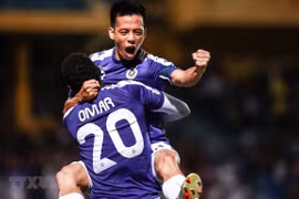Văn Quyết đã có một mùa giải đáng nhớ cùng Hà Nội FC. (Ảnh: Trọng Đạt/TTXVN)
