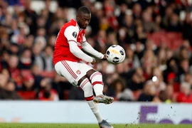 Nicolas Pepe lập cú đúp giúp Arsenal giành chiến thắng.