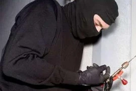 Nghệ An: Bắt giữ đối tượng trộm đồ cổ trong nhà thờ họ