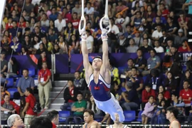 Đội tuyển Thể dục dụng cụ có HCV đầu tiên tại SEA Games 30. (Ảnh: Vietnam+)