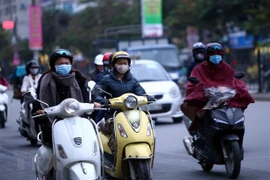 Hà Nội có nhiệt độ thấp nhất từ 17-20 độ C, cao nhất từ 23-25 độ C. (Ảnh: Danh Lam/TTXVN)