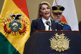 Tổng thống lâm thời tự xưng của Bolivia Jeanine Anez. (Ảnh: AFP/TTXVN)