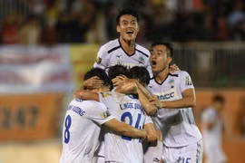 Hoàng Anh Gia Lai trụ hạng thành công.