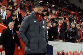 Klopp từ chối bắt tay Simeone và cổ động viên vì sợ lây nhiễm COVID-19