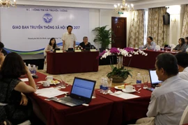 Một số ý kiến yêu cầu các doanh nghiệp xuyên biên giới như Google, Facebook tuân thủ pháp luật bản địa; Phạt, đánh thuế như Anh, EU; bắt buộc các doanh nghiệp nước ngoài/xuyên biên giới phải dùng các cổng cổng thanh toán nội địa. (Ảnh: Hoàng Hải/Vietnam+)