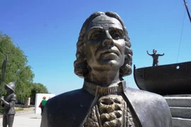 Với những thương nhân Bồ Đào Nha buôn gỗ đàn hương, Lifau là địa điểm lý tưởng để đổ bộ vì nơi đây nằm về phía Nam căn cứ của họ ở quần đảo Solor . (Ảnh: Trần Long/Vietnam+)