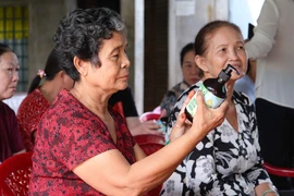 Đồng bằng sông Cửu Long: Đưa mô hình sinh kế đến với đồng bào Khmer