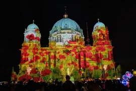 Lễ hội ánh sáng lung linh, huyền ảo tại thủ đô Berlin của Đức