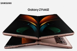 Mẫu smartphone gập mới Galaxy Z Fold 2 được Samsung giới thiệu tại sự kiện Galaxy Unpacked ngày 5/8 vừa qua. (Ảnh: Yonhap/TTXVN)