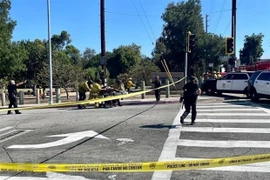 Cảnh sát phong tỏa hiện trường vụ nổ súng ở Los Angeles, bang California (Mỹ) ngày 25/7/2022. (Ảnh: The New York Times/TTXVN)