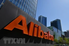 Biểu tượng Alibaba tại văn phòng của tập đoàn ở Bắc Kinh, Trung Quốc. (Ảnh: AFP/TTXVN) 