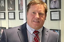 Ông Eric Eiswert, hiệu trưởng trường trung học Pikesville. (Nguồn CNN)