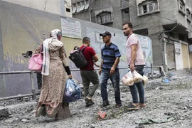 Israel: Một nhóm tu nghiệp sinh Việt Nam được chuyển đến vùng an toàn