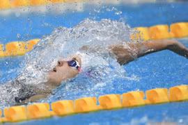 Kình ngư Mỹ Regan Smith thi đấu nội dung 100m bơi ngửa nữ tại Olympic Tokyo 2020 ngày 26/7/2021. (Ảnh: THX/TTXVN)