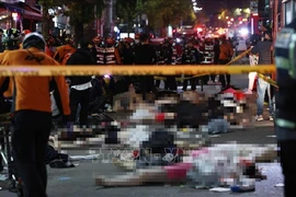 Hiện trường vụ giẫm đạp ở Itaewom (Nguồn: Yonhap) 