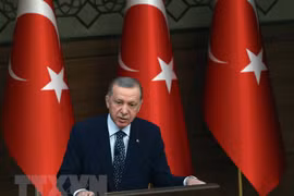 Tổng thống Thổ Nhĩ Kỳ Recep Tayyip Erdogan phát biểu tại thủ đô Ankara. (Ảnh: AFP/TTXVN)