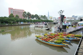 Lễ hội Sông nước Thành phố Hồ Chí Minh 2023 thu hút đông đảo du khách