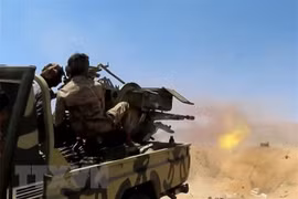 Liên minh quân sự do Saudi Arabia dẫn đầu giao tranh với phiến quân Houthi tại Marib, Yemen. (Ảnh: AFP/TTXVN)