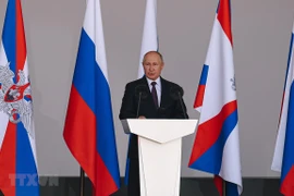 Tổng thống Nga Vladimir Putin phát biểu tại Moskva. (Ảnh: THX/TTXVN)