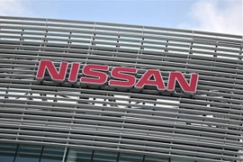 Biểu tượng của Nissan tại trụ sở của hãng ở Yokohama (Nhật Bản). (Ảnh: AFP/TTXVN) 