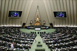 Toàn cảnh một phiên họp Quốc hội Iran ở Tehran. (Ảnh minh họa: AFP/TTXVN)