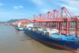 Cảng biển Ninh Ba-Chu San, Trung Quốc.(Nguồn: The Logistician)