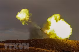 Israel tấn công một số vị trí quân sự ở miền Nam Syria