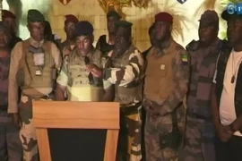 Gabon: Một nhóm sỹ quan quân đội tuyên bố lên nắm quyền