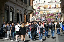 Du lịch Nam Âu trước thách thức của nắng nóng và biến đổi khí hậu